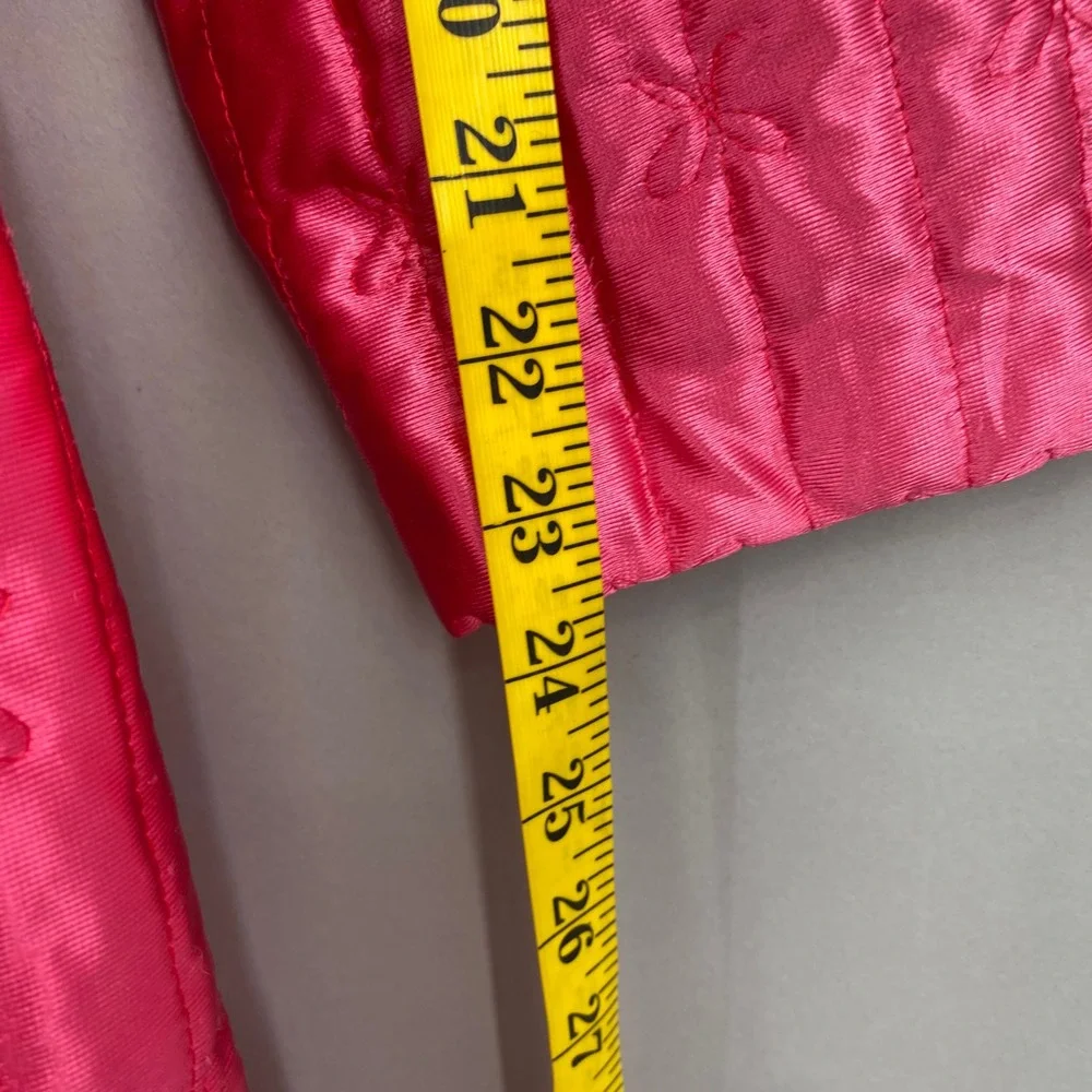 Vintage Jolie Two Quilted Robe Women Size Medium Hot Pink Bow Stitch‎ Button